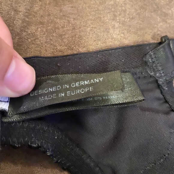 Conturelle Lace Bra - Picture 6 of 7